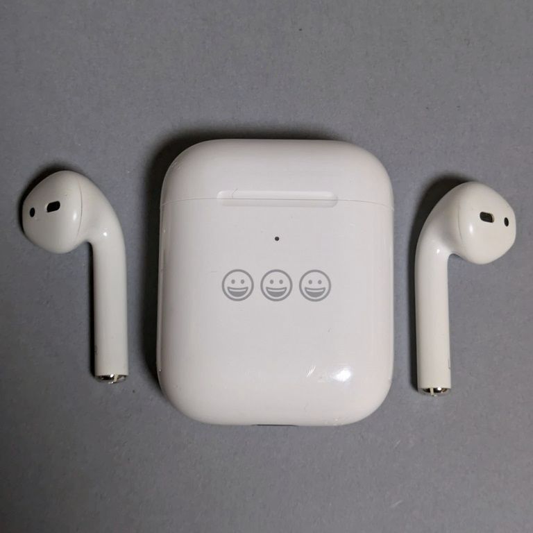 １８】動作良好 清掃済 Apple【 刻印入り airpods 2nd 第2世代 MagSafe充電 ワイヤレス充電ケース MRXJ2J/A  A1938 A2031 A2032 (6A321/ 2.0.6) 】イヤホン再生3時間 純正 正規品 中古 - メルカリ