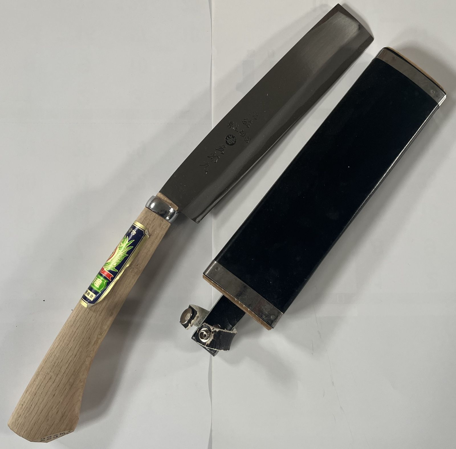 土佐打刃物(若）五郎丸細身鉈(両刃)7.5寸黒鞘付 数量限定10丁 - メルカリ