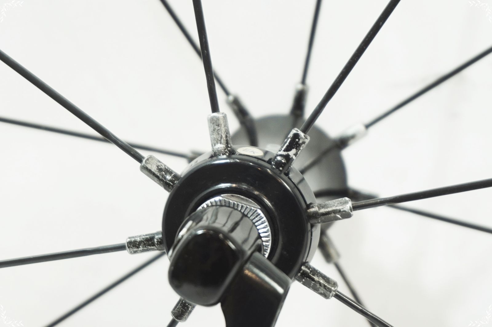 Shimano WH−R560 HB−R560 700cホイールセット シマノ、ロードホイールセット「WH-R560」を発売 | CYCLE