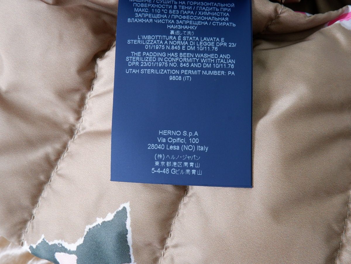 HERNOヘルノ 2022AW REVERSIBLE BETA FLOWERS NYLON ULTRALIGHT  