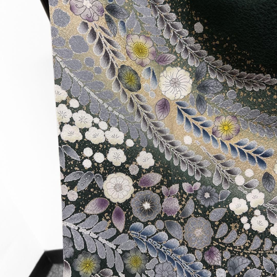 付け下げ　辻ヶ花　金彩　幻想的　グリーン　着物　084w d 付け下げ 辻ヶ花 金彩 幻想的 グリーン 着物 084w d