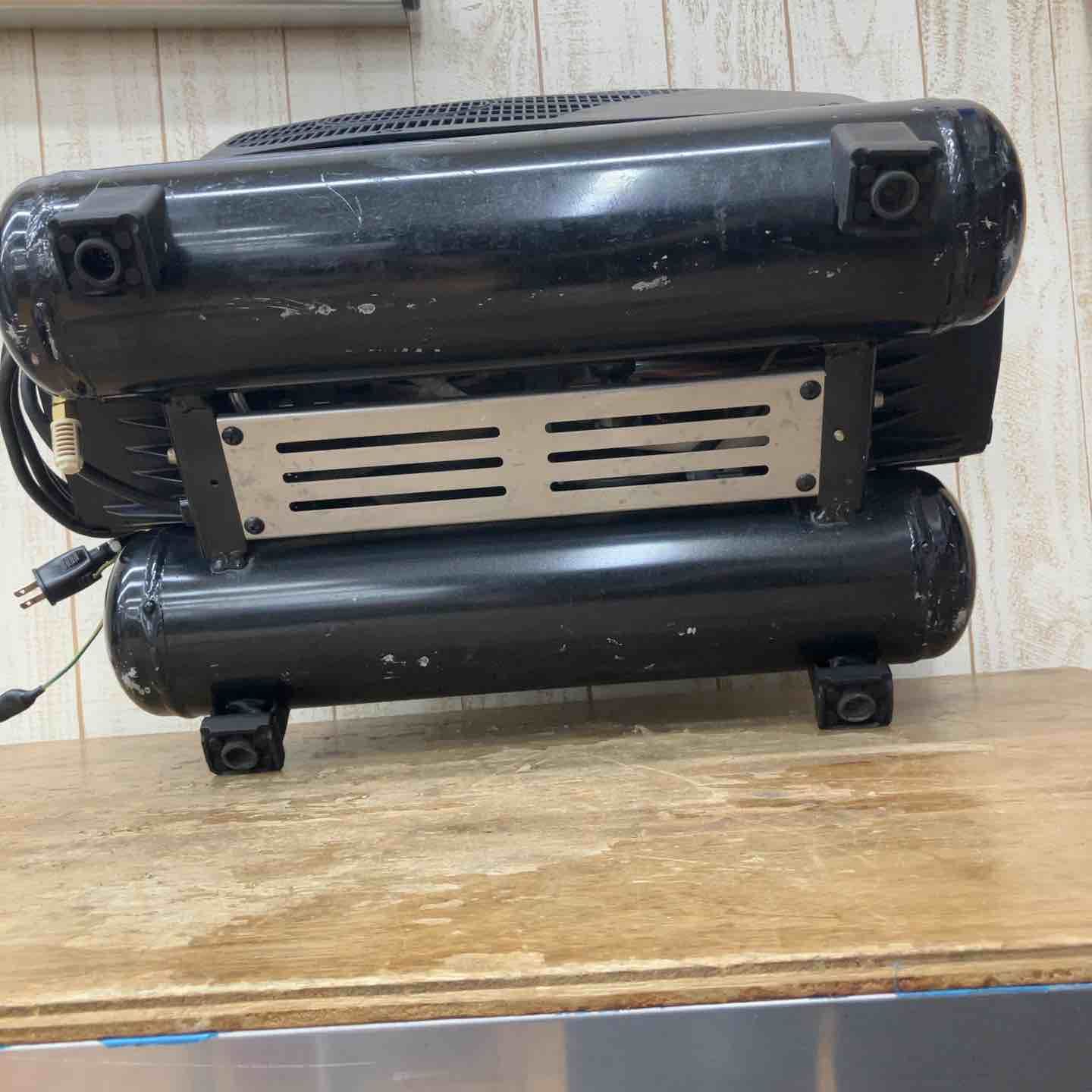 エアコンプレッサー AK-HH1270E3_ブラック