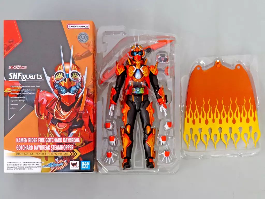 受注開始】仮面ライダーガッチャード「S.H.Figuarts 仮面ライダー