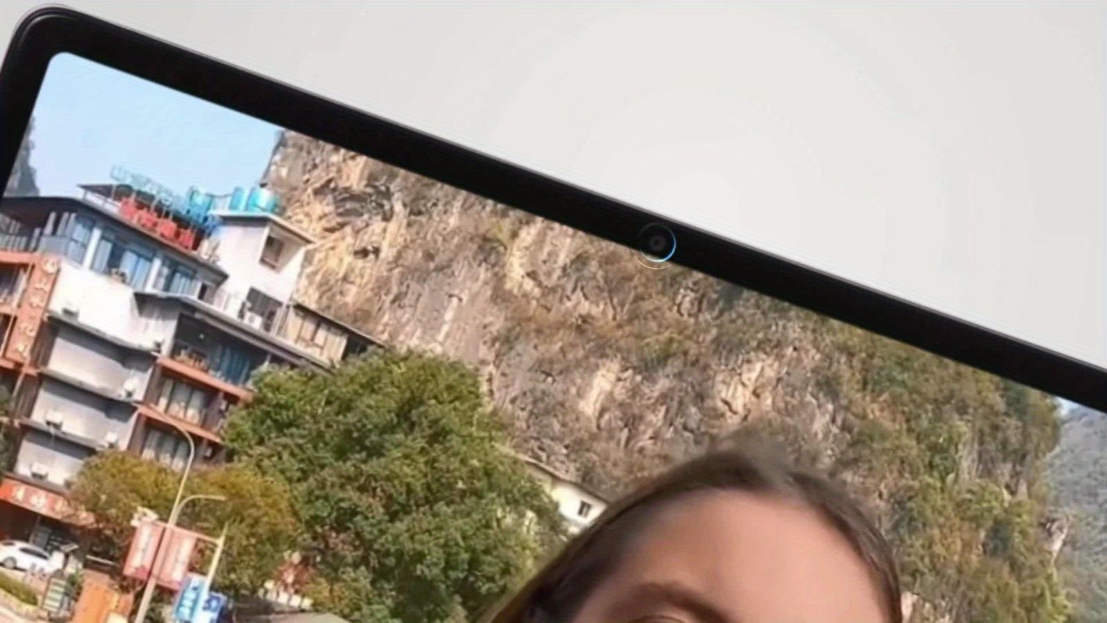 13MP 8MPCamera
