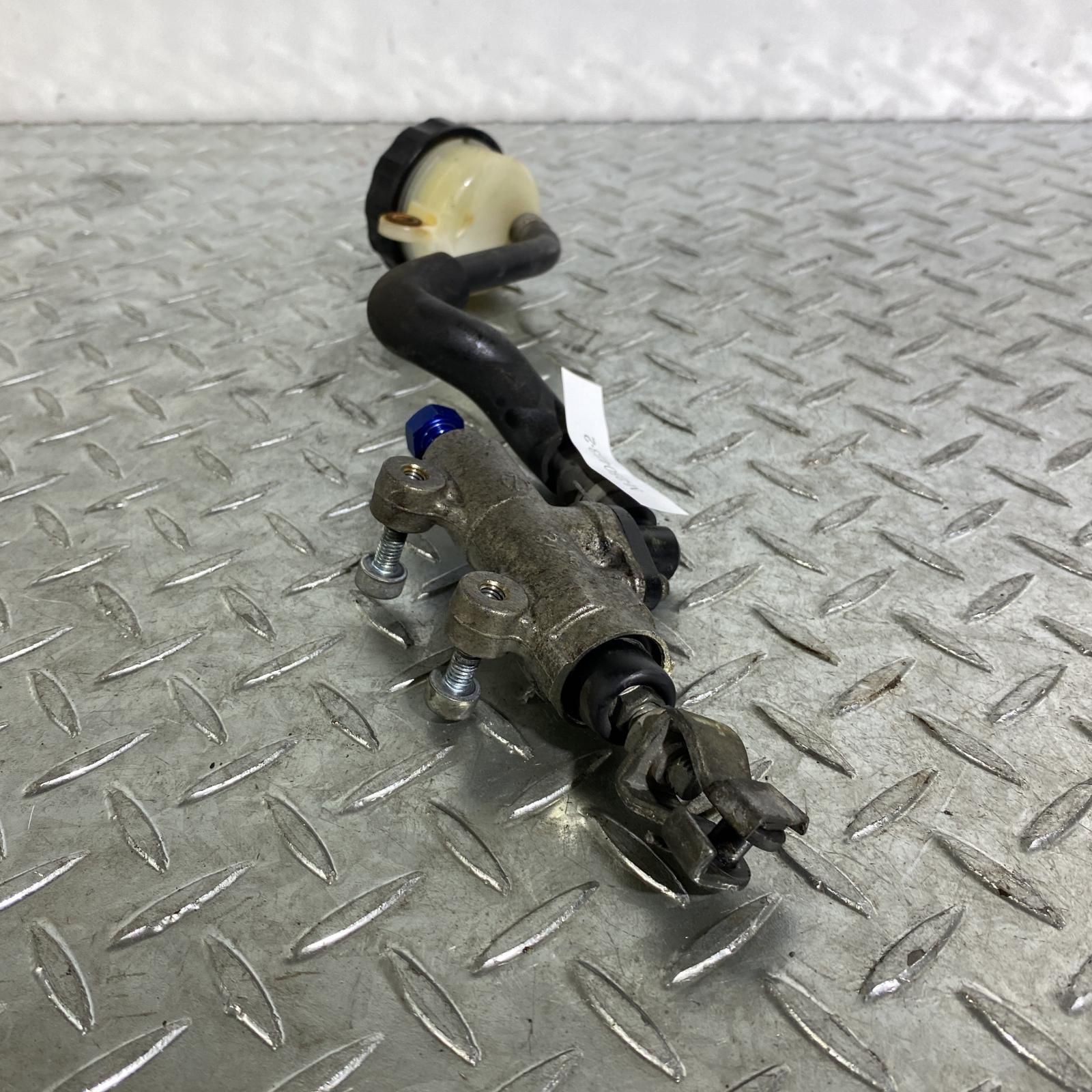 リアマスターシリンダー ホンダ