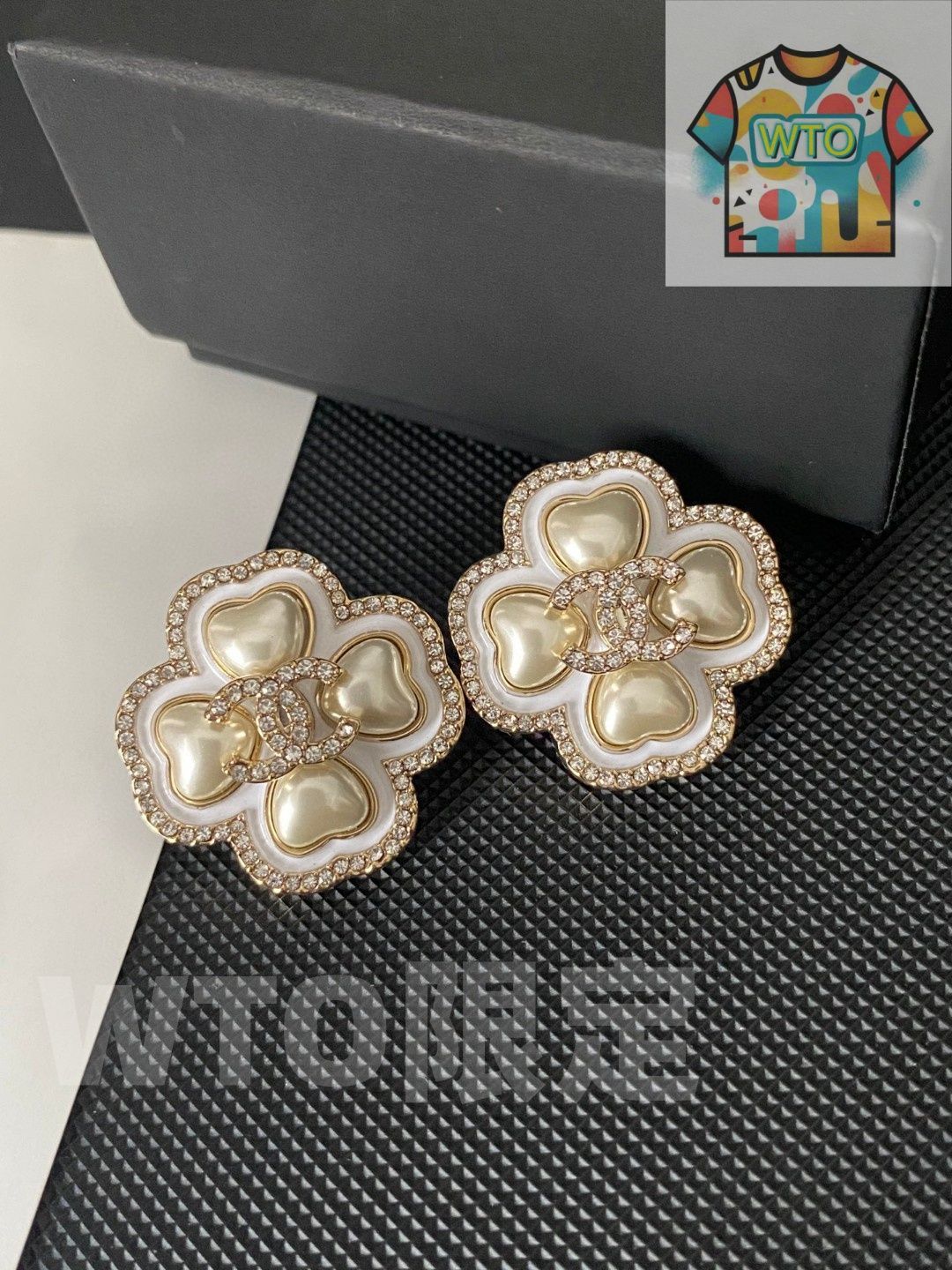 今日WTO】Chanel ヴィンテージ ダブル C ピアス 送料無料！在庫