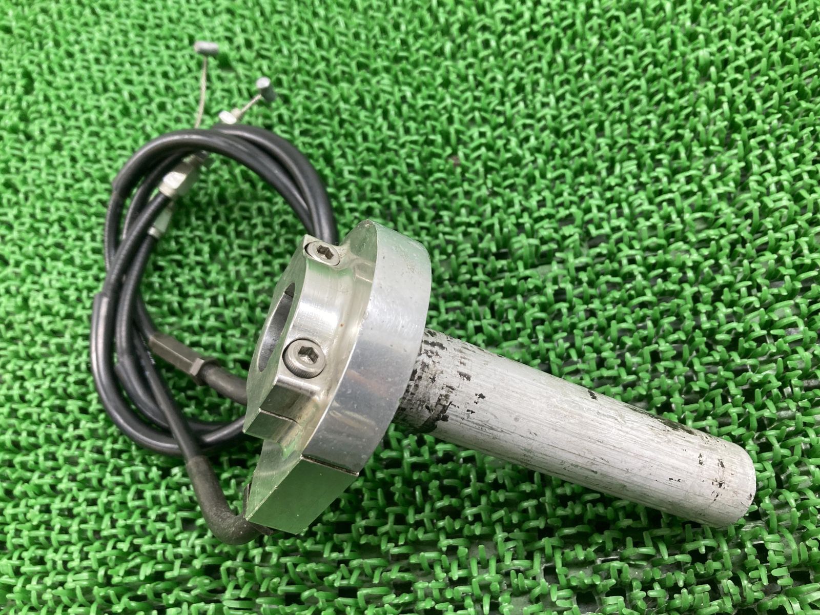 RVT1000R スロットルホルダー JH2SC45331M101*** 社外 中古 SC45 VTR100SP アルミ スロットルコーン アクセルワイヤー 割れ欠け無し