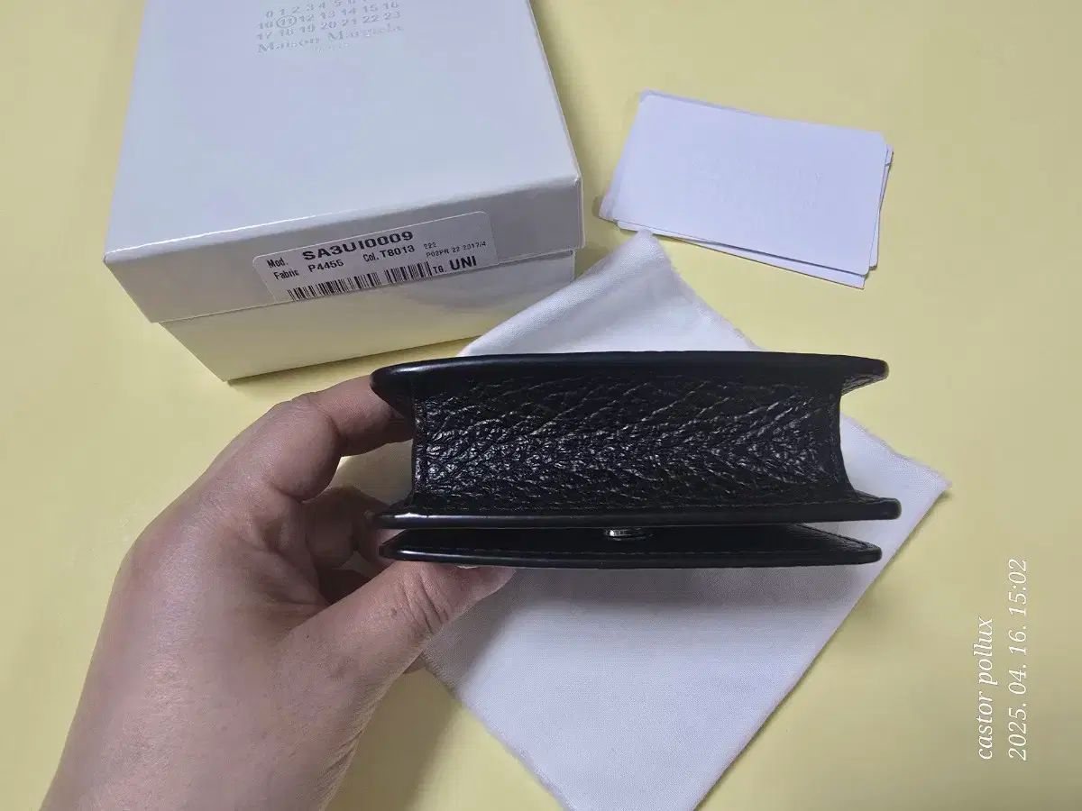 メゾンマルジェラロゴステッチミニチェーンウォールナット