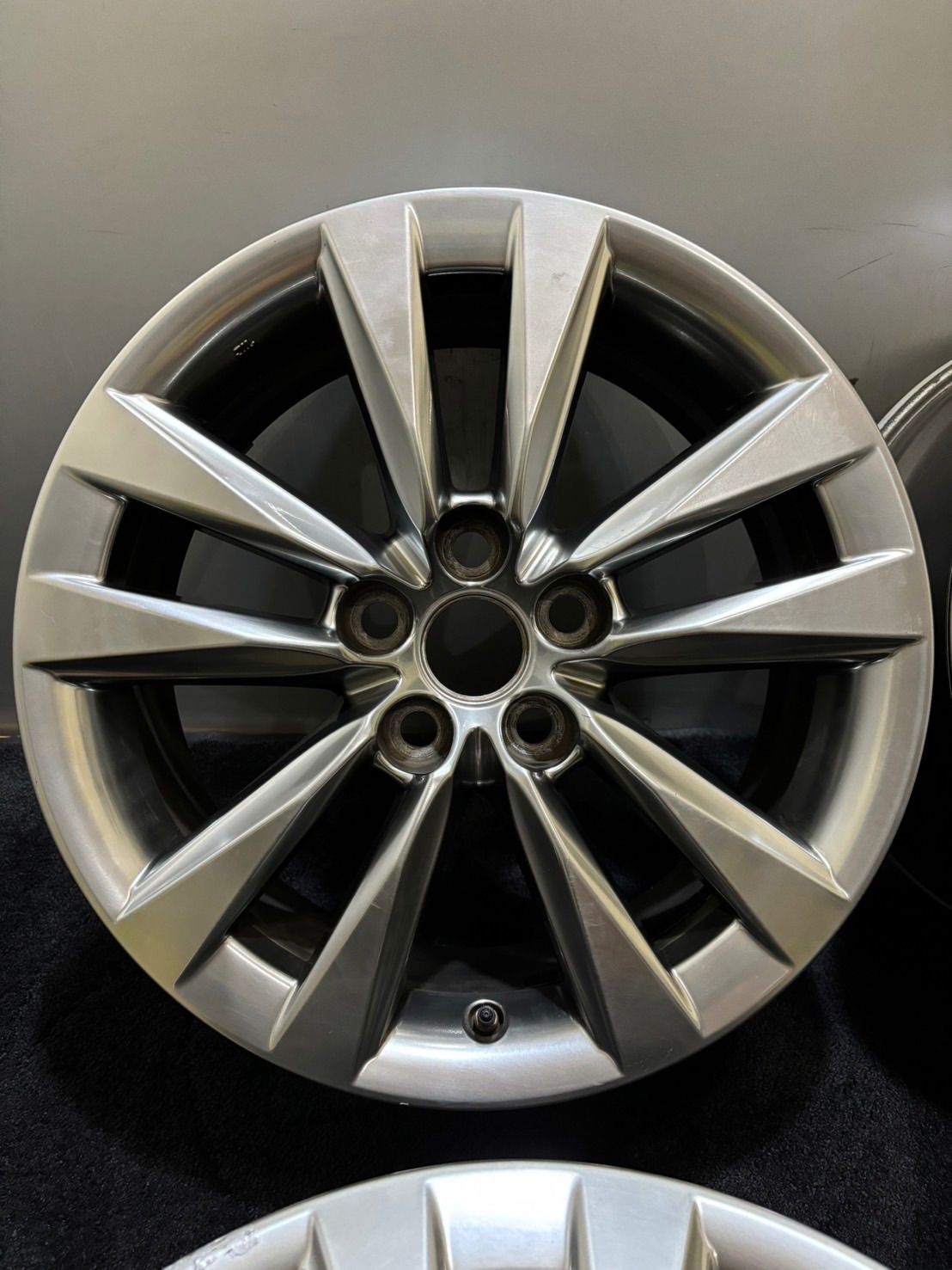 ☆レクサス LS460 LS600h 純正 18インチ 7.5J +32 120 5H アルミ ☆レクサス LS460 LS600h 純正 18インチ 7.5J +32 120 5H アルミ
