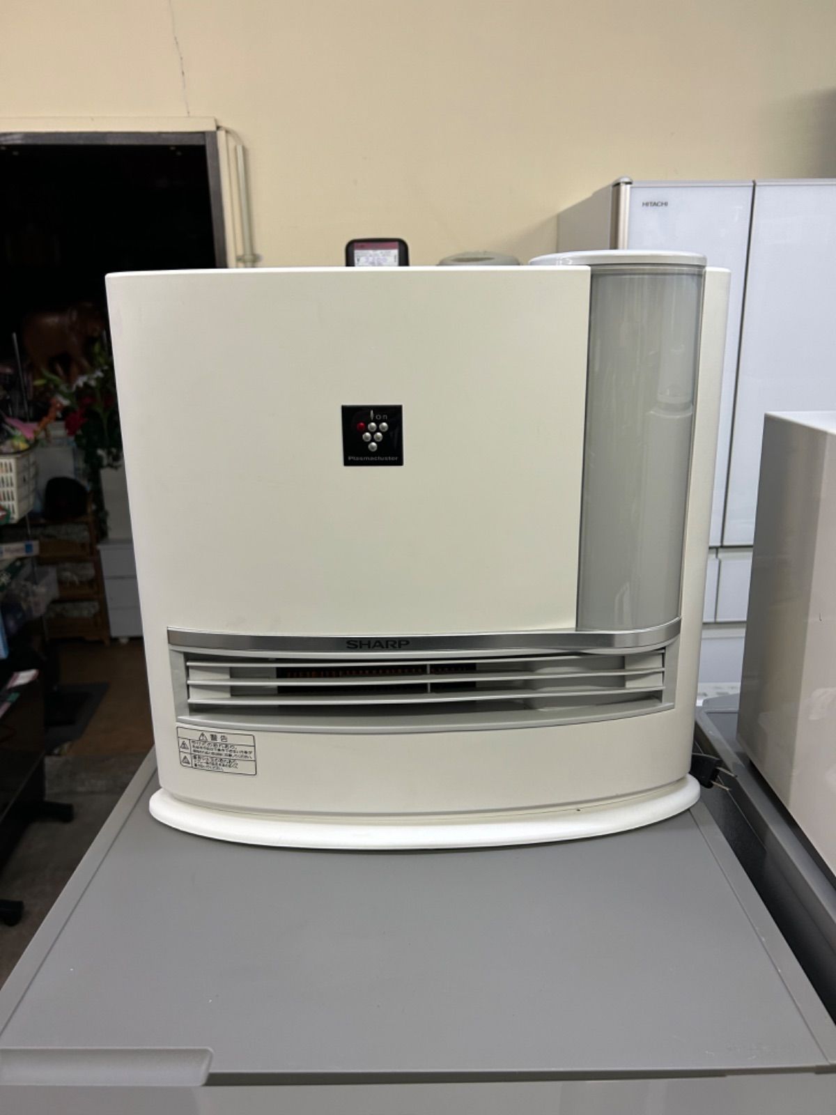 SHARP 加湿セラミックファンヒーター　HX-E120