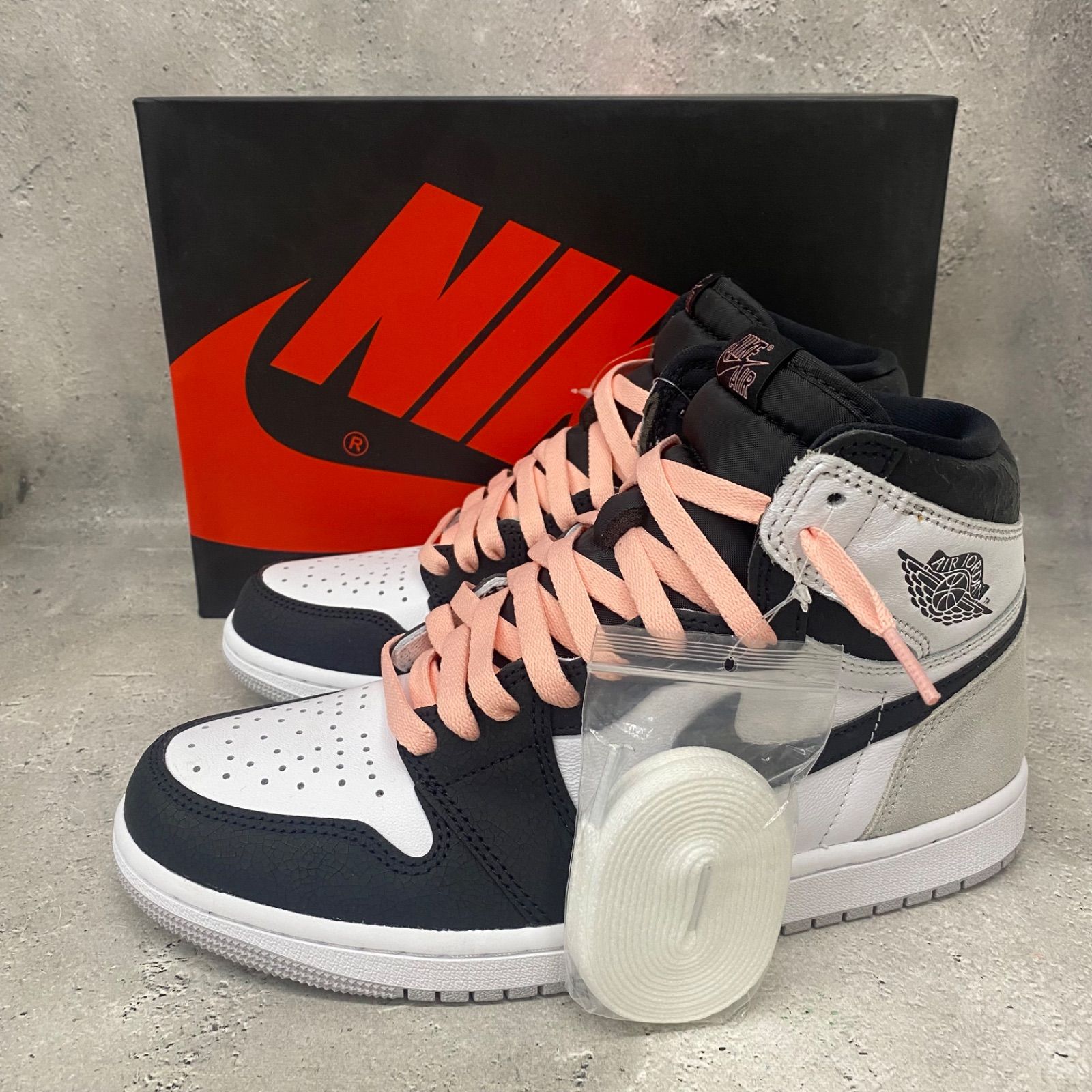 NIKE エアジョーダン1 ブリーチドコーラル ナイキ エアジョーダン 1 ハイ OG 