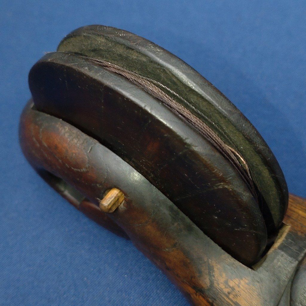 ○ 木製 墨つぼ 角坪 全長約18.8cm 横7.2cm 2個入り セット おまけ 純絹坪糸 15m 1903LR114 墨壷 木製 全長約225㎜ 最大幅約95㎜ すみつぼ スミツボ 墨つぼ 墨ツボ