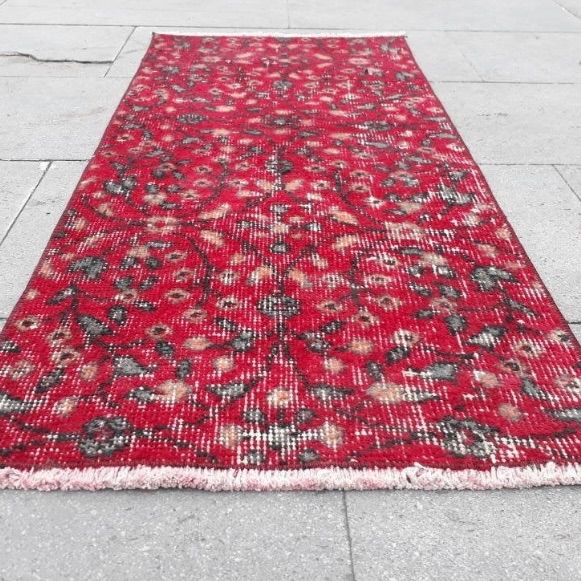 トルコ　ヴィンテージラグ　赤　フローラル トルコヴィンテージラグ 赤色 フローラル 冬支度 暖色 ダブルフレーム