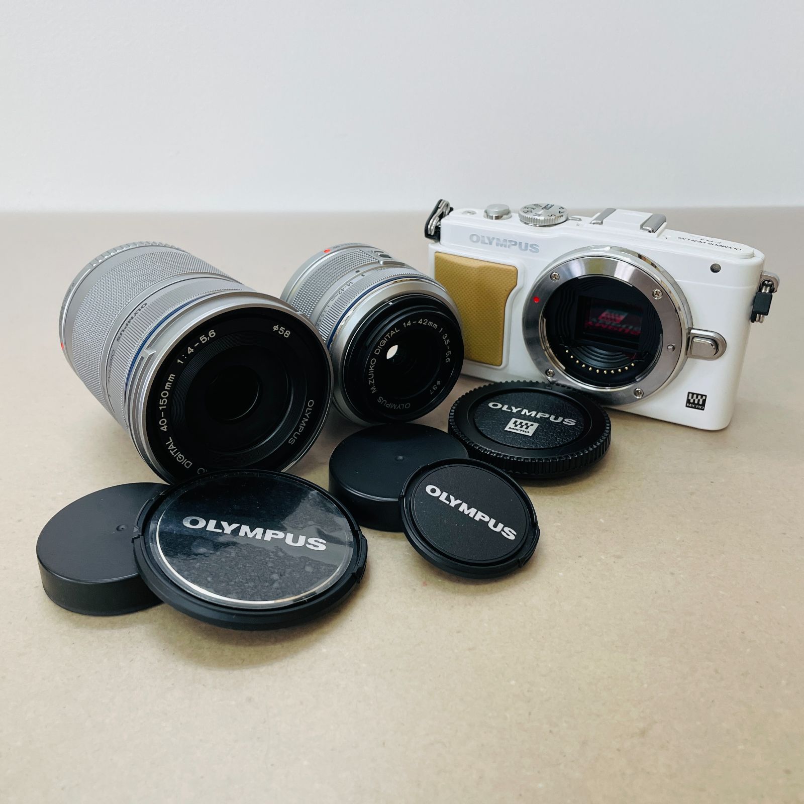 Amazon | OLYMPUS ミラーレス一眼 PEN Lite E-PL5 ダブルズーム