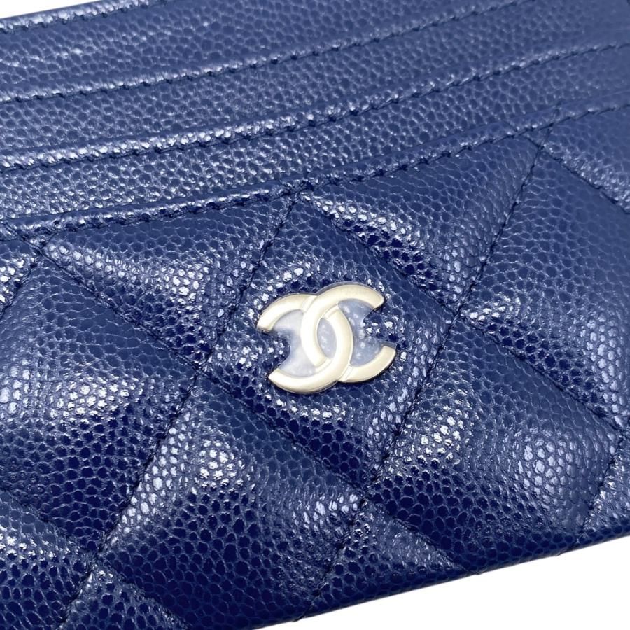 シャネル フラグメント カードケース キャビア ネイビー 国内即発 CHANEL フラグメントケース キャビア ミニ財布 (CHANEL
