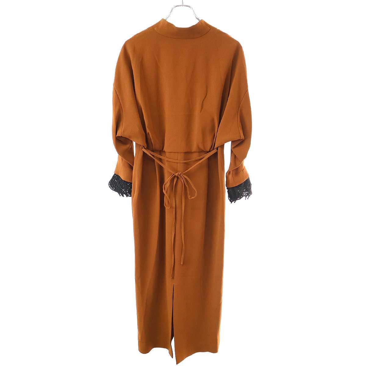 mame kurogouchi マメ クロゴウチ 20AW Embroidery Cuffs V-Neck Dress