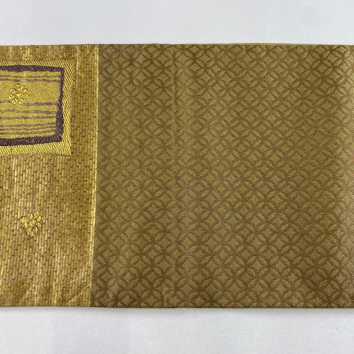 袋帯 美品 秀品 幾何学模様 花 箔 金糸 金色 六通 正絹 【中古