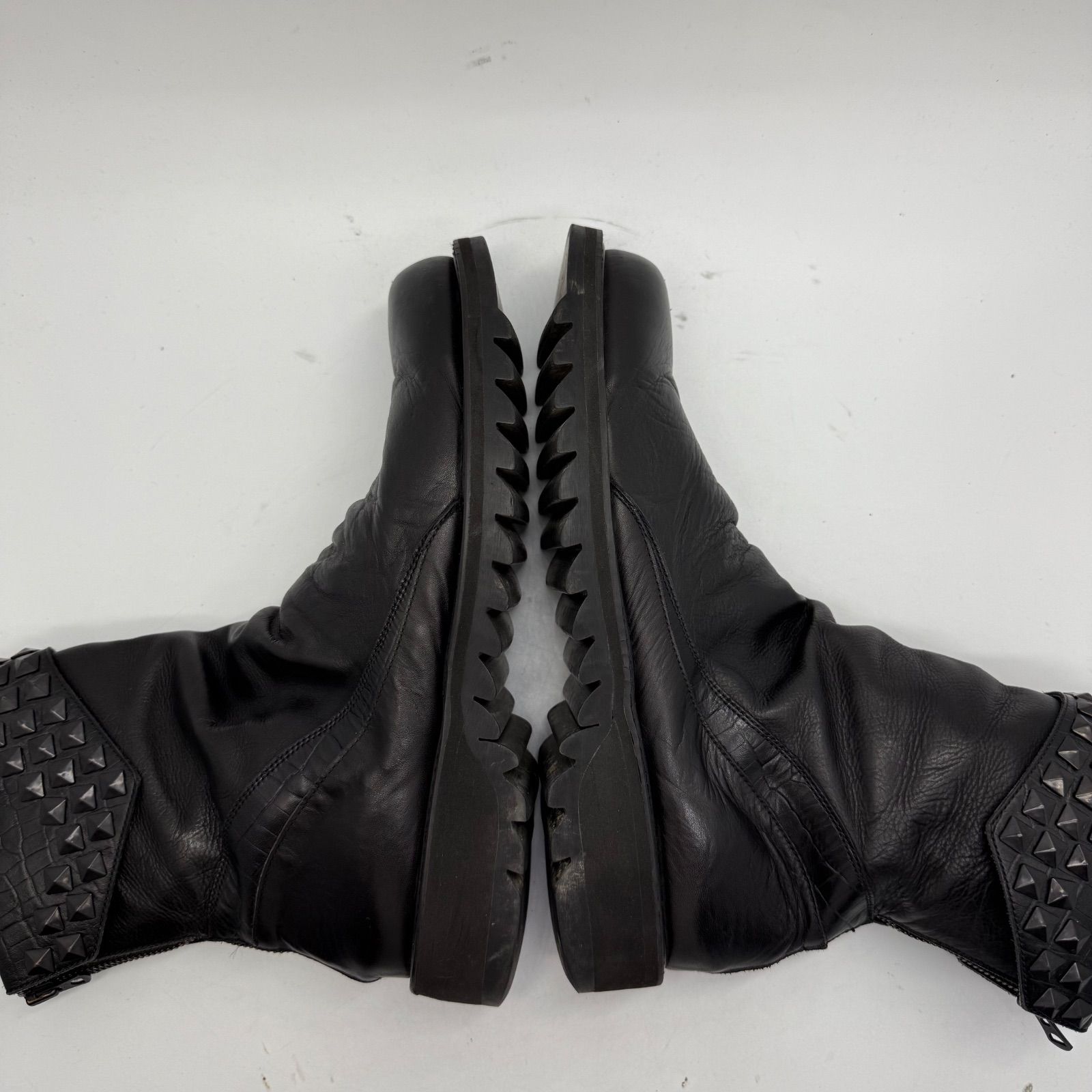 y 2 k archive style Riot studs design leather boots CV 16-J 05-1 42 シヴァーライズ バックジップブーツ スタッズ シャークソール 平成 お兄系