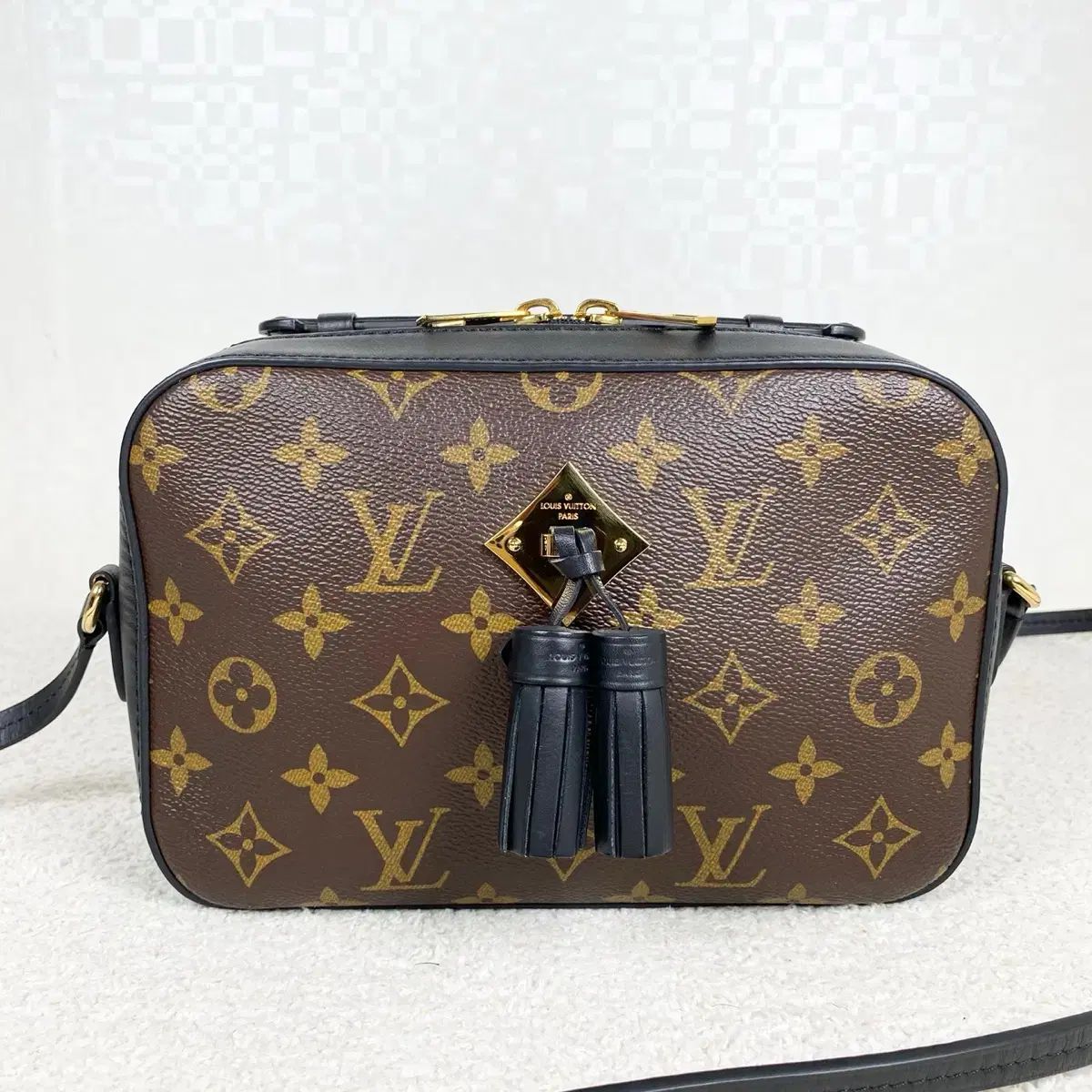 Vuitton ルイヴィトン