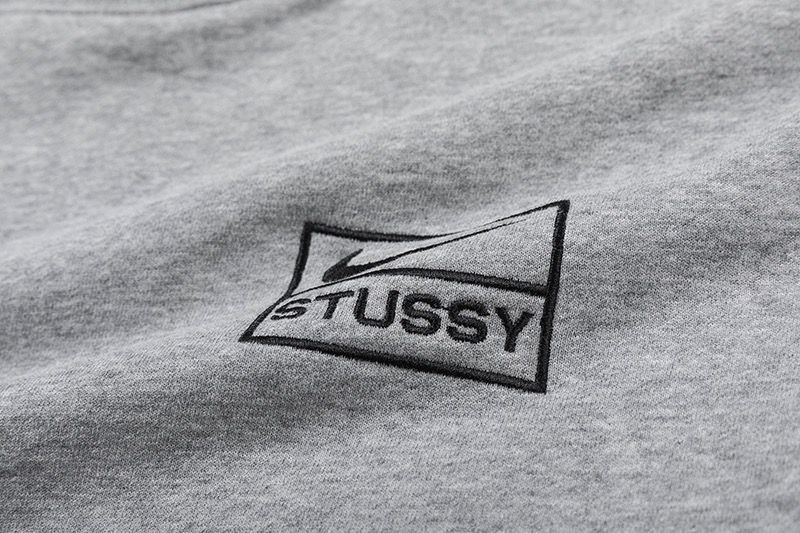 新品 stussyステューシー ナイキ スウェットシャツ グレー 男女兼用