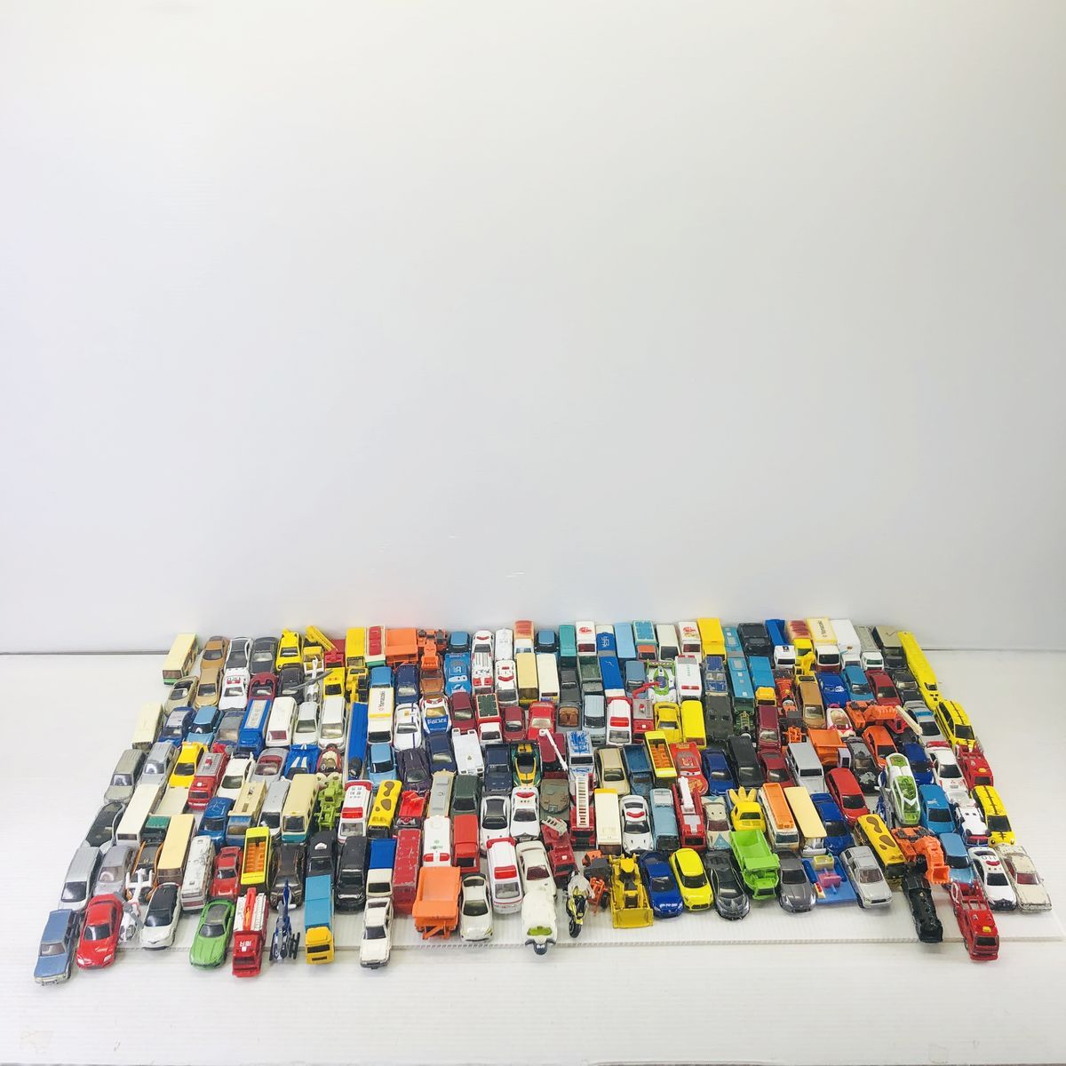 トミカ 200 台 まとめ 大量 ジャンク - メルカリ