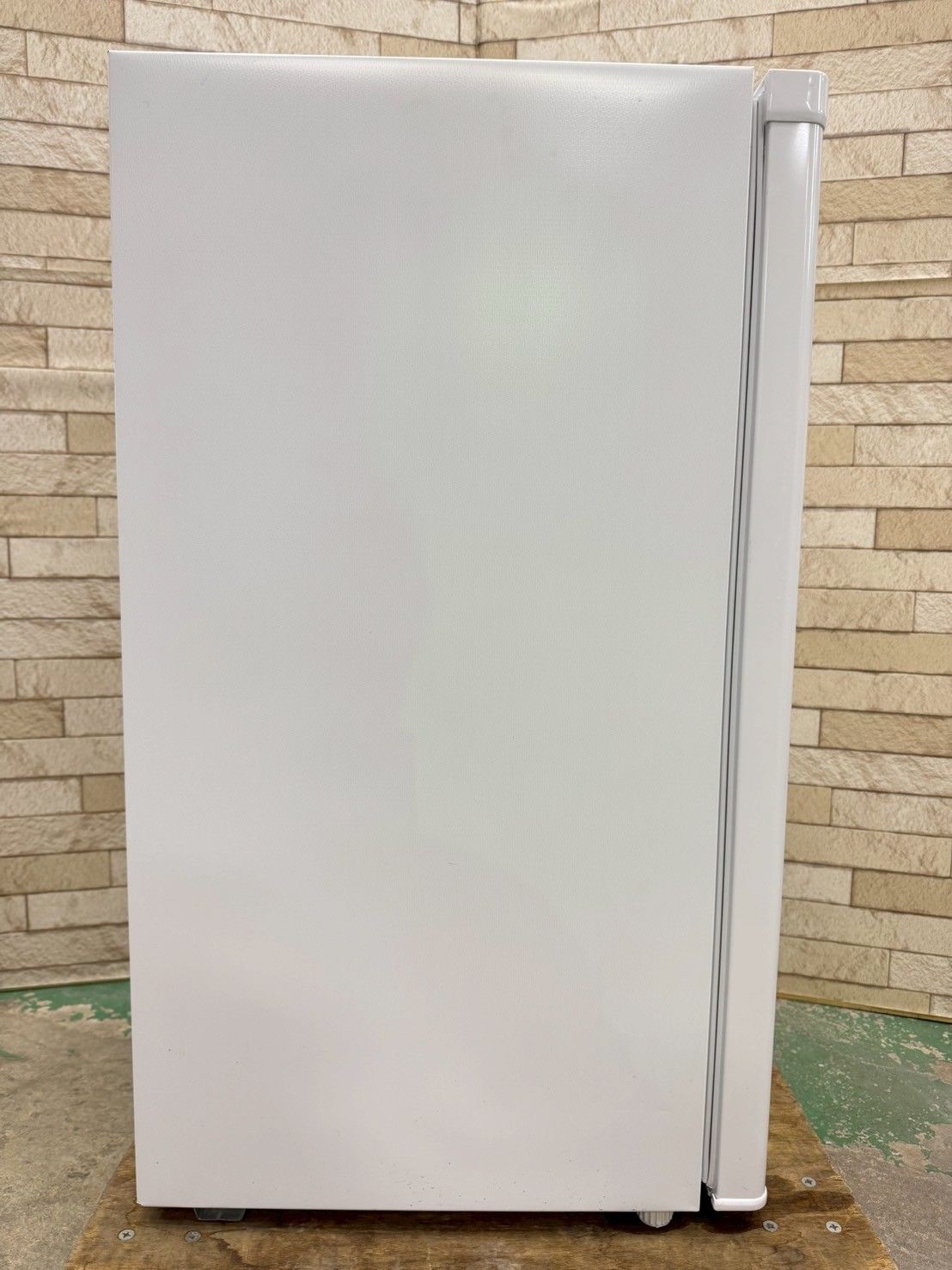 高年式】 大阪送料無料☆3か月保障付き☆冷蔵庫☆マクスゼン☆1