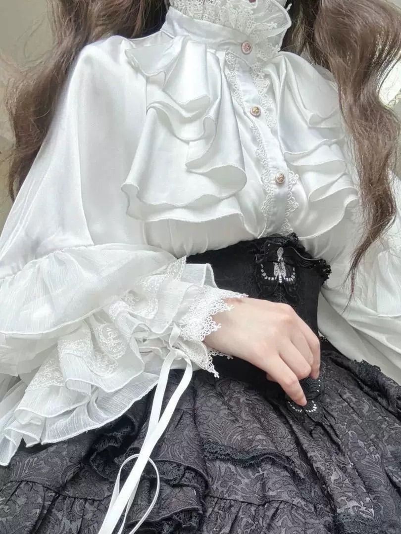 ゴスロリワールド フリル姫袖 ブラウス ファッション ゴシック ゴスロリ パンク V系 ビジュアル系 春秋冬 ゴスロリ 華麗 暗黒系 七分袖 フ ー袖 お茶会 ロリータ シャツ ラグジュアリー 無地 レース コスプレ 万聖節 イベント5色からお選