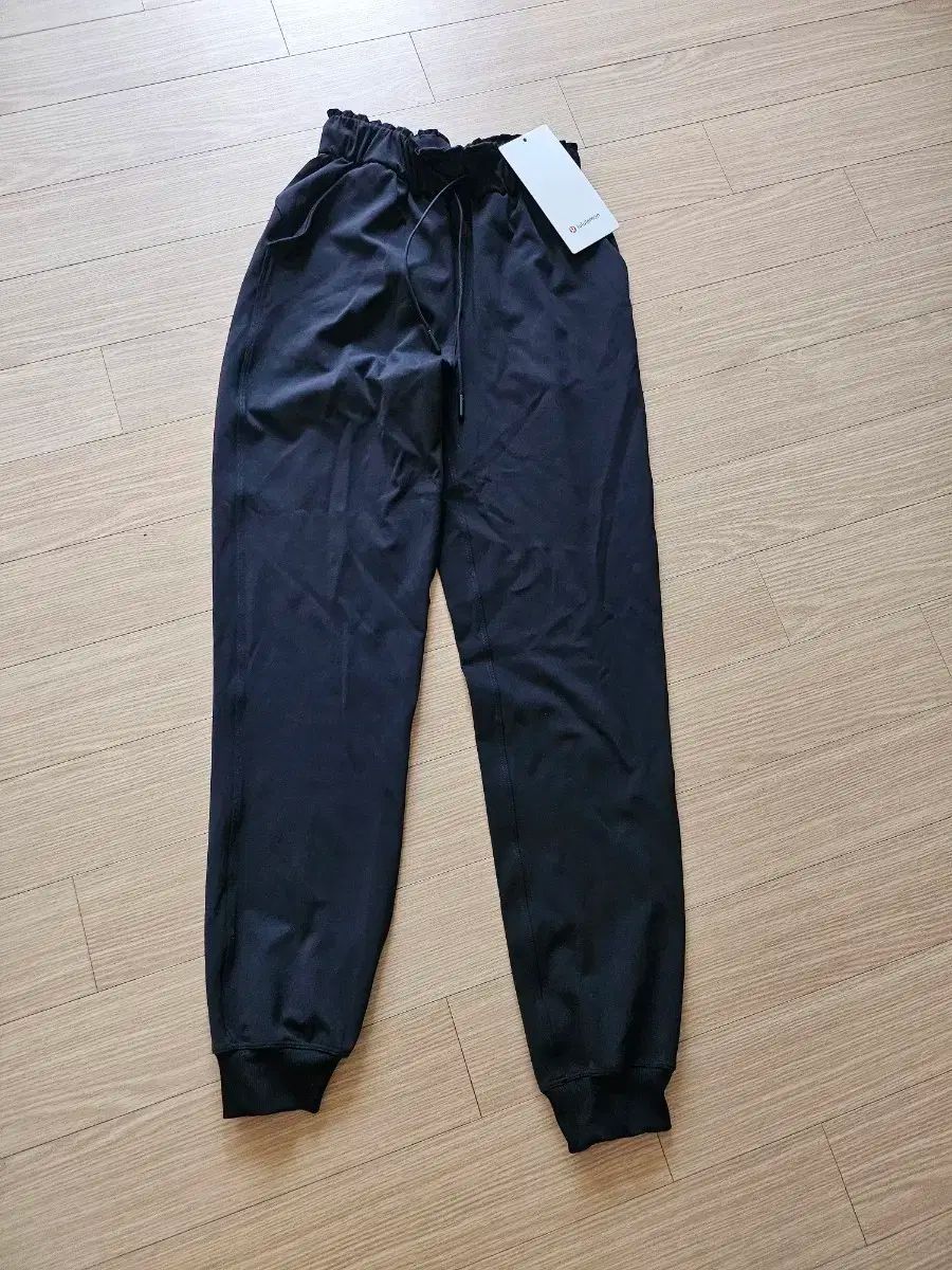 lululemon(ルルレモン) ジョガー パンツ - メルカリ