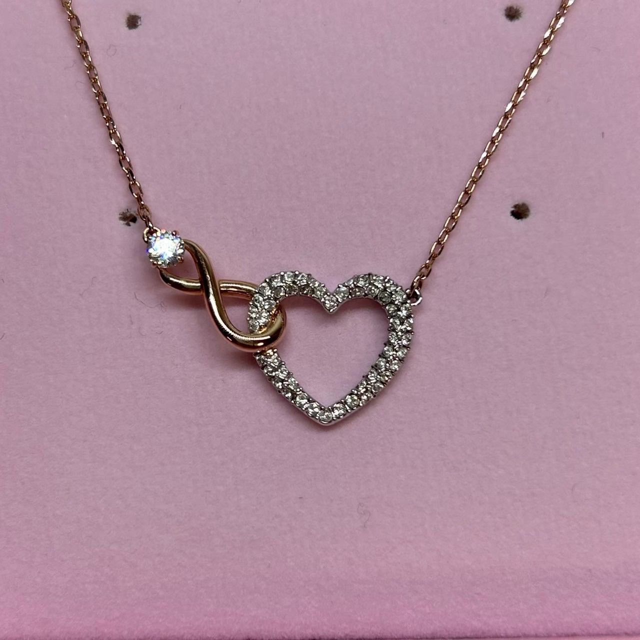 SWAROVSKI スワロフスキー インフィニティハート ネックレス ピンク