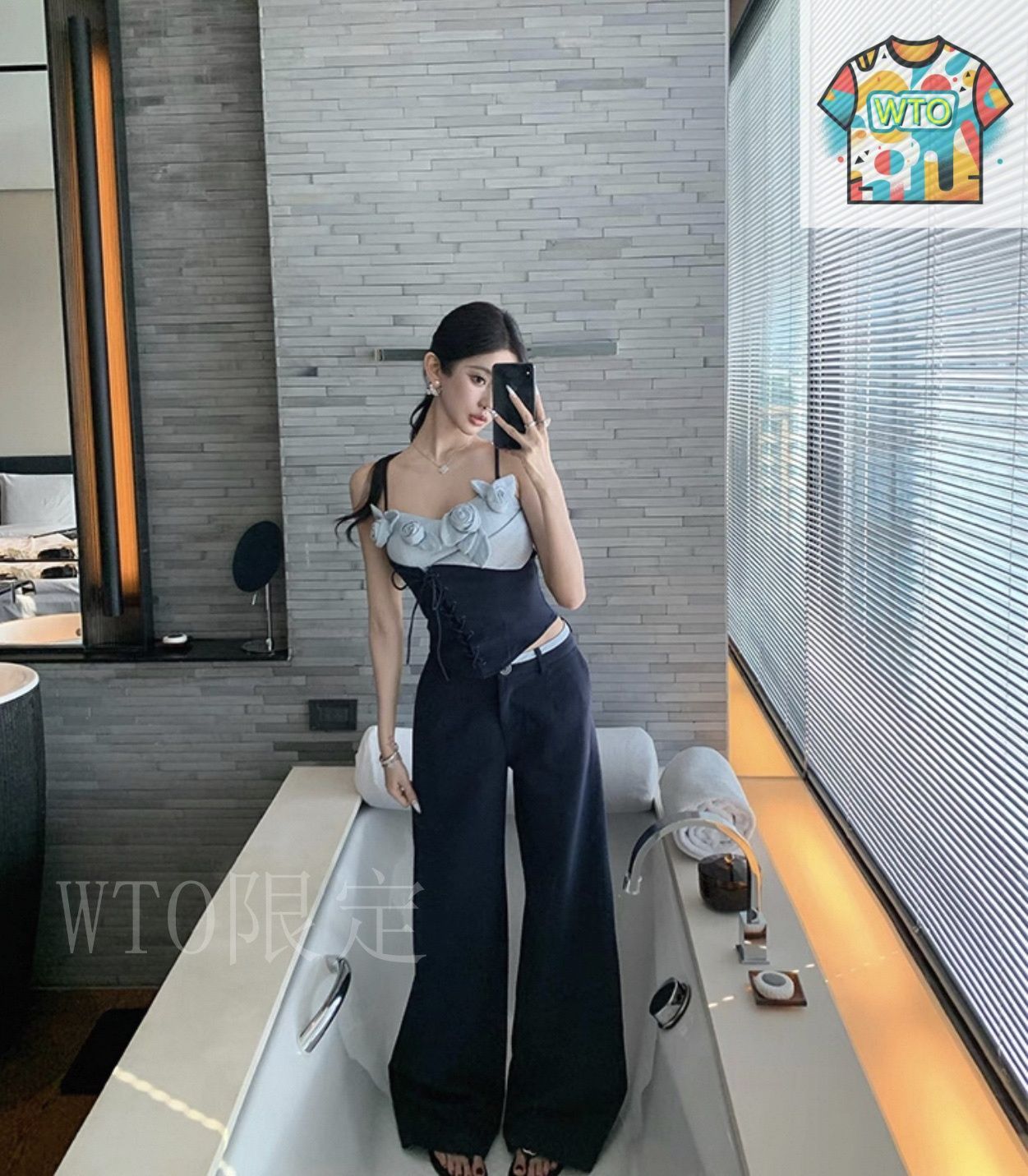Miu Miu ブラック フラワー装飾 ミュール Maison MIHARA YASUHIRO ONLINE STORE（ミハラヤスヒロ