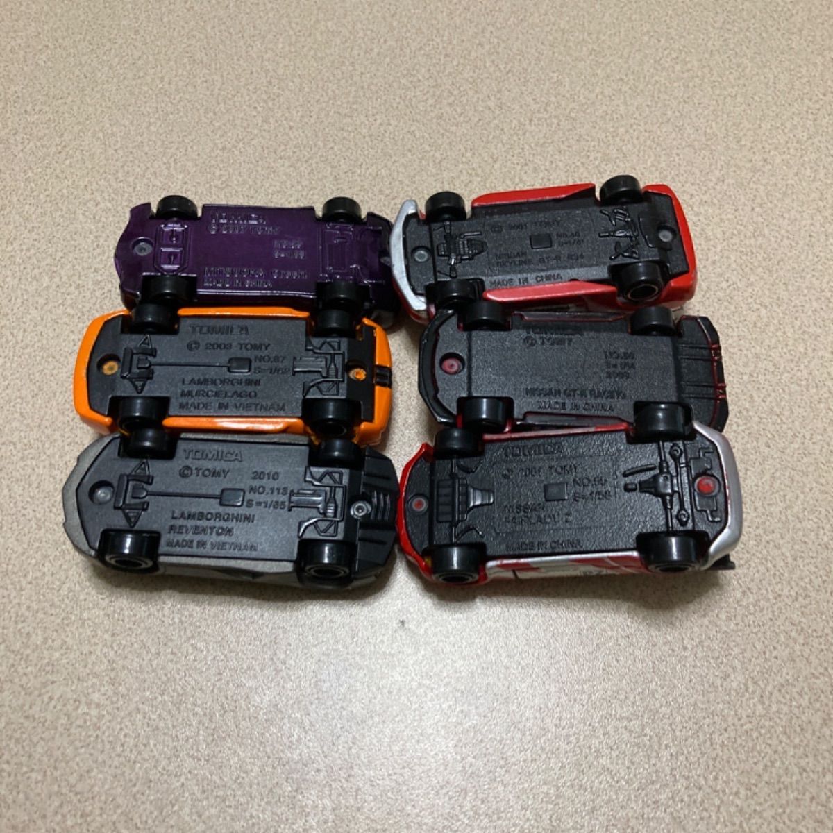 【メルカリ便 匿名発送】 トミカショップ オリジナル １７台（バラ売り大歓迎） メルカリ便 匿名発送】 トミカショップ オリジナル 17台（バラ売り大