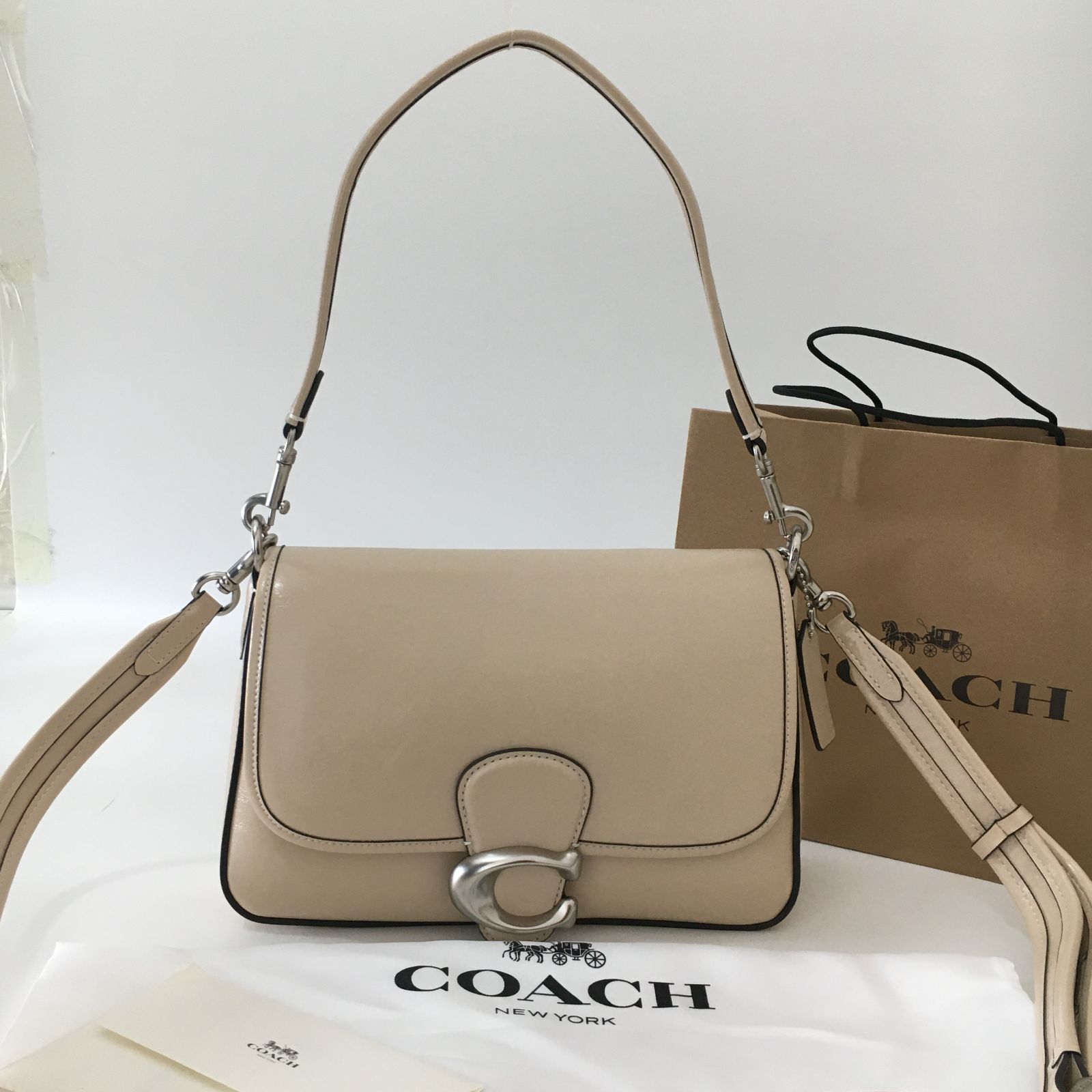 新品未使用 COACH ショルダーバッグ クロスボディバッグ