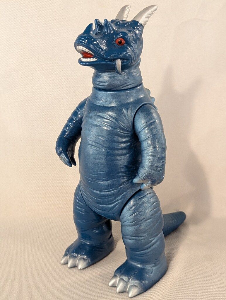 ブルファクト　怪獣フィギュア 青緑色 ソフトビニール　特撮　スエルノドン　蓄光 ブルファクト 怪獣フィギュア 青緑色 ソフトビニール 特撮
