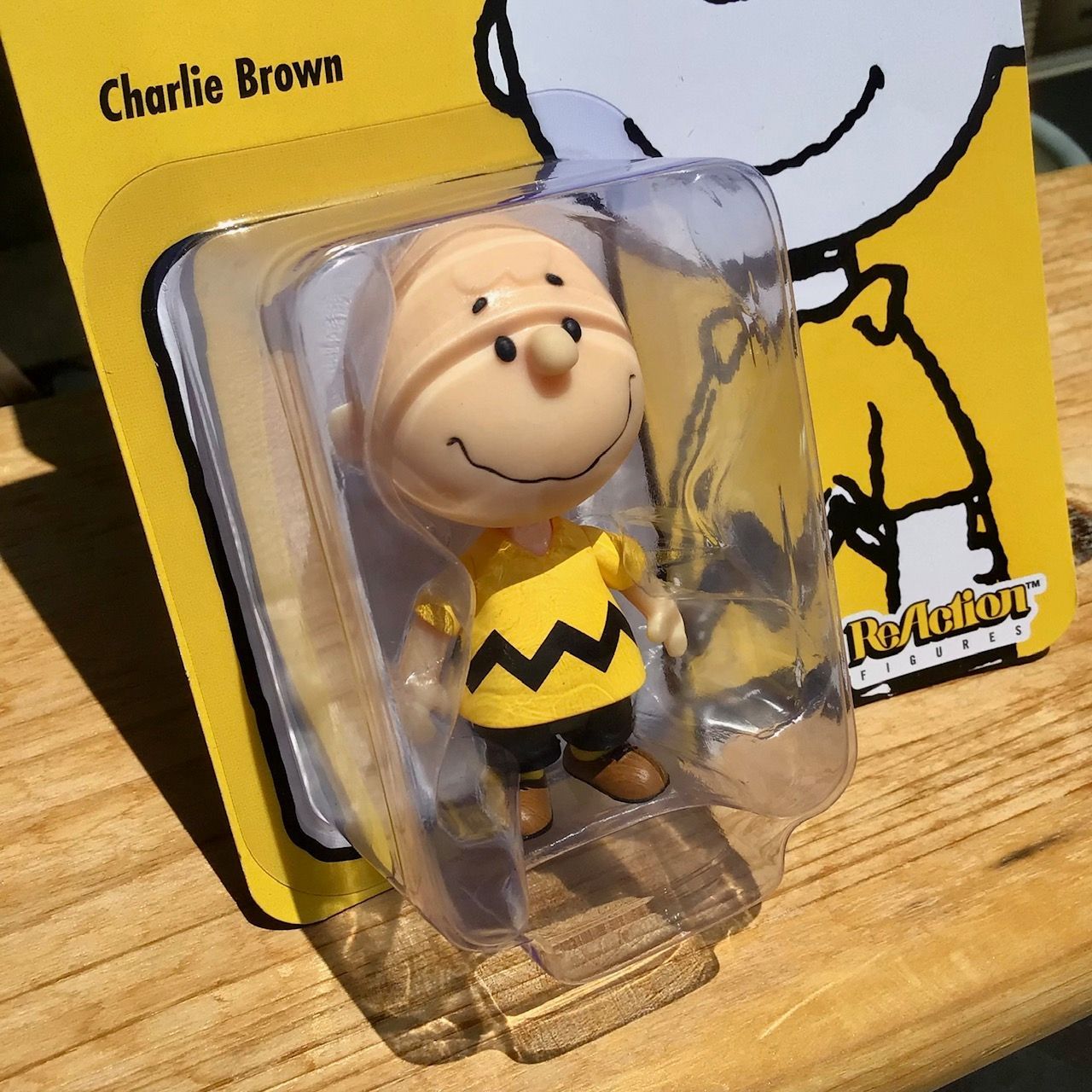 スヌーピー チャーリー・ブラウン フィギュアセット非売品 スヌーピー チャーリーブラウン フィギュア 3体セット