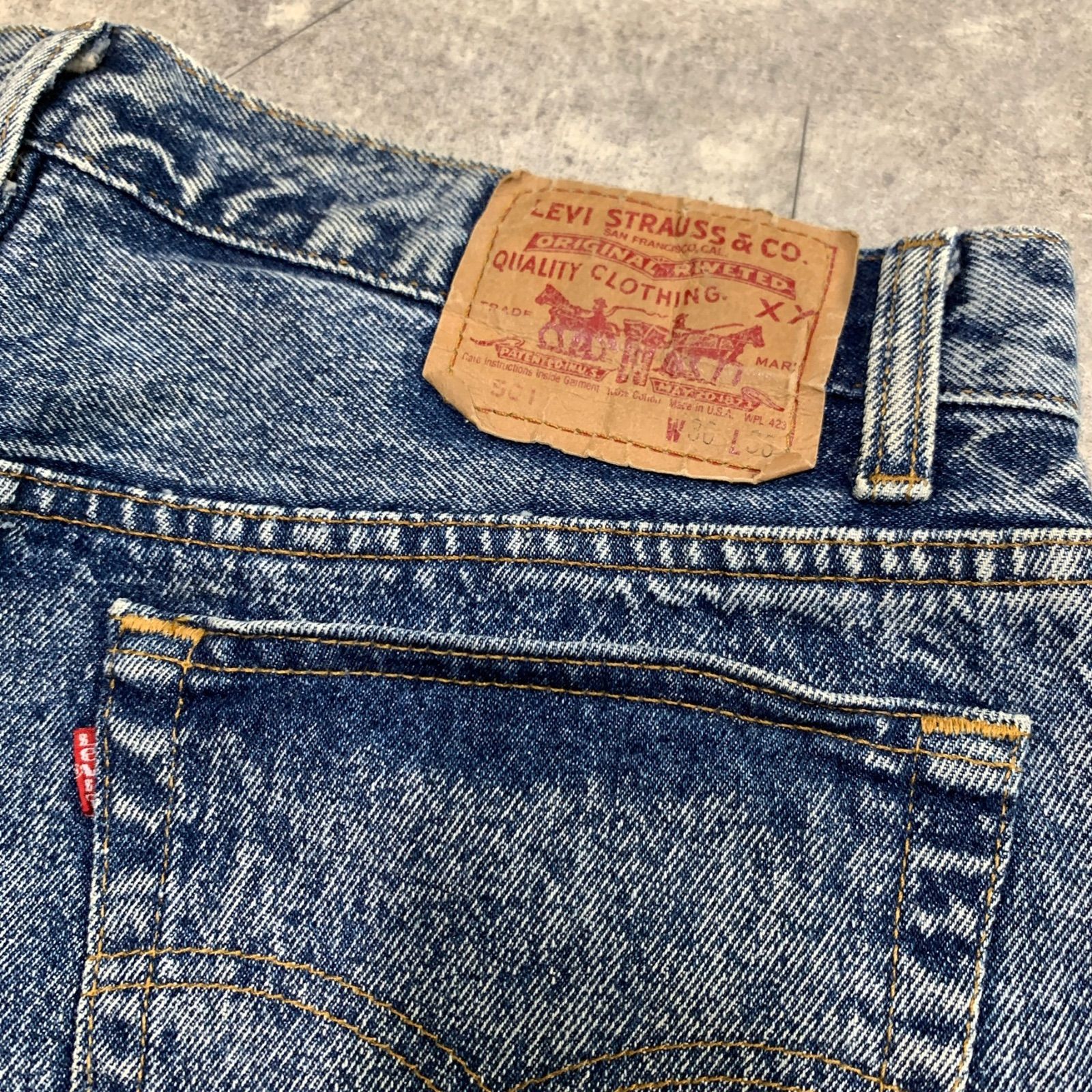 90s “Levi