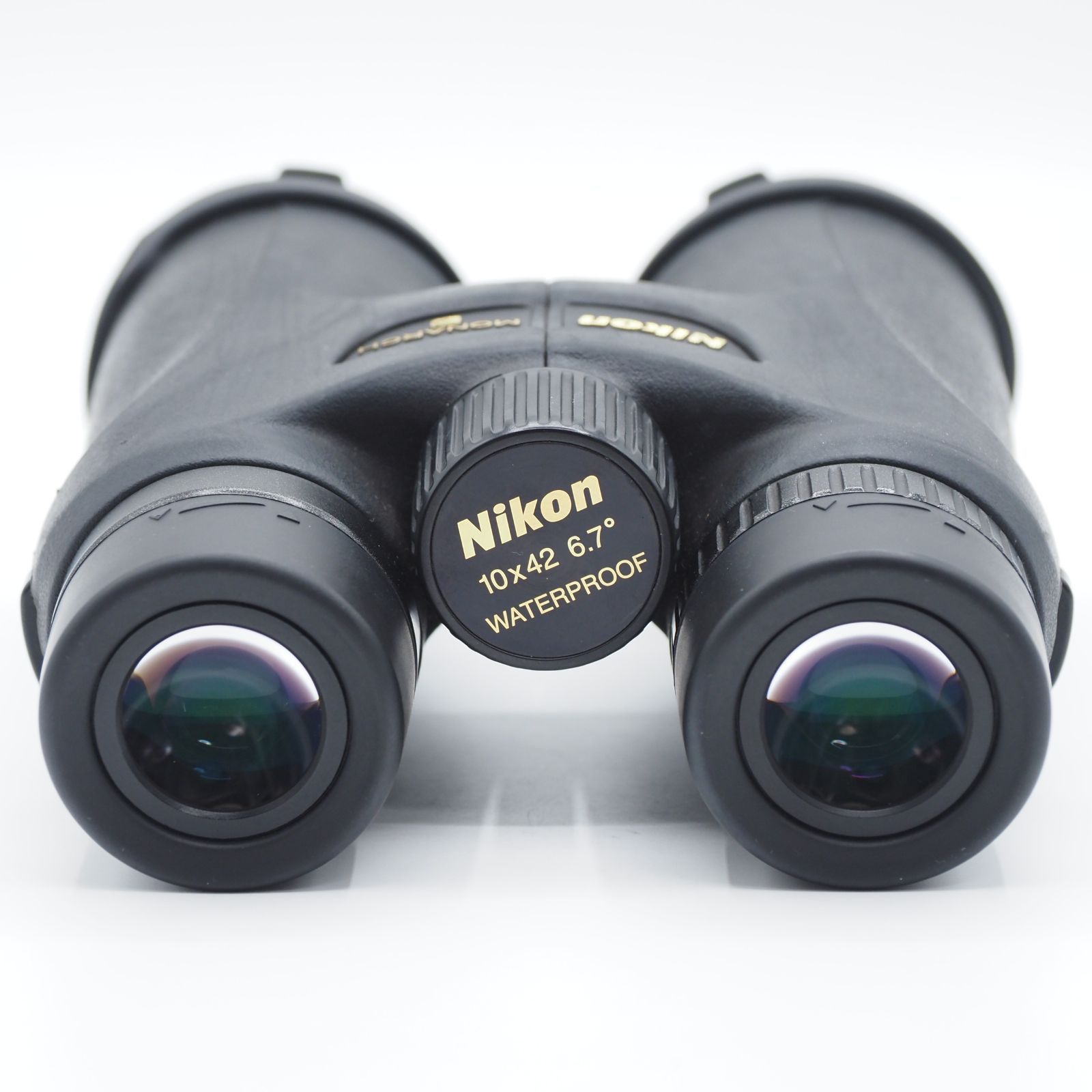  上品 取説-ケース付 Nikon ニコン 双眼鏡 モナーク7 10 x 42 ダハプリズム式 10倍 42口径 MONA 2854 双眼鏡 オペラグラス 望遠鏡 光学機器