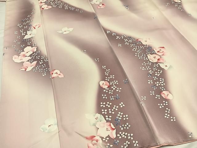 上質な小紋 舞花文