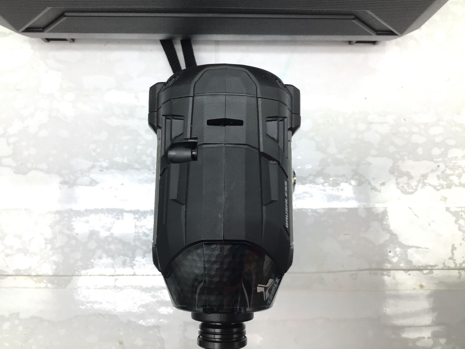 スコーピオンレッド