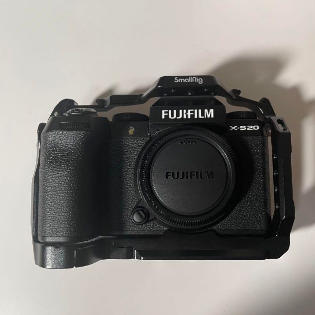 fujifilm 富士フイルム x-s20 未使用品 smallrigケージ付き - メルカリ