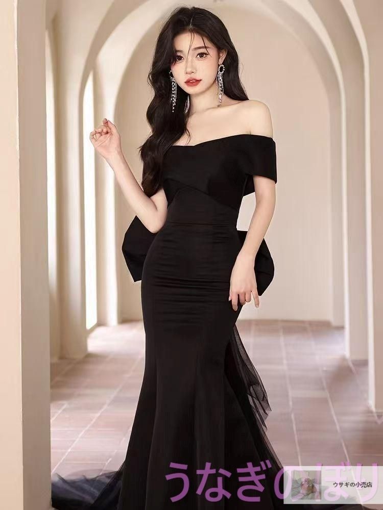 ファッション性のある気品あるドレス