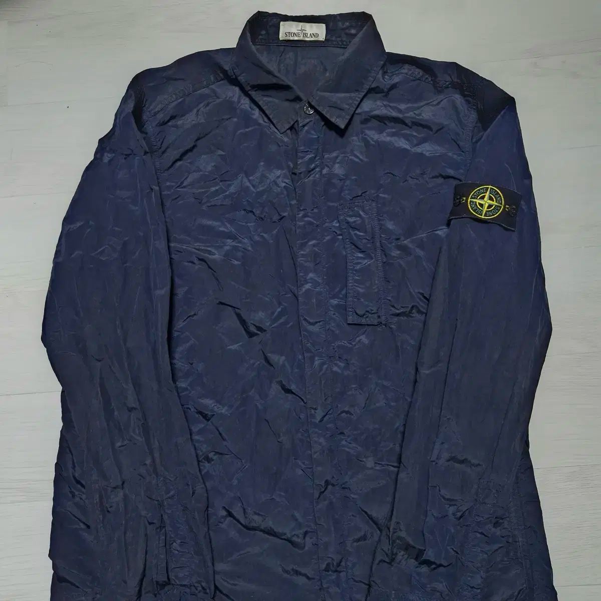 STONE ISLAND(ストーンアイランド) ナイロンメタル オーバーサイズ 