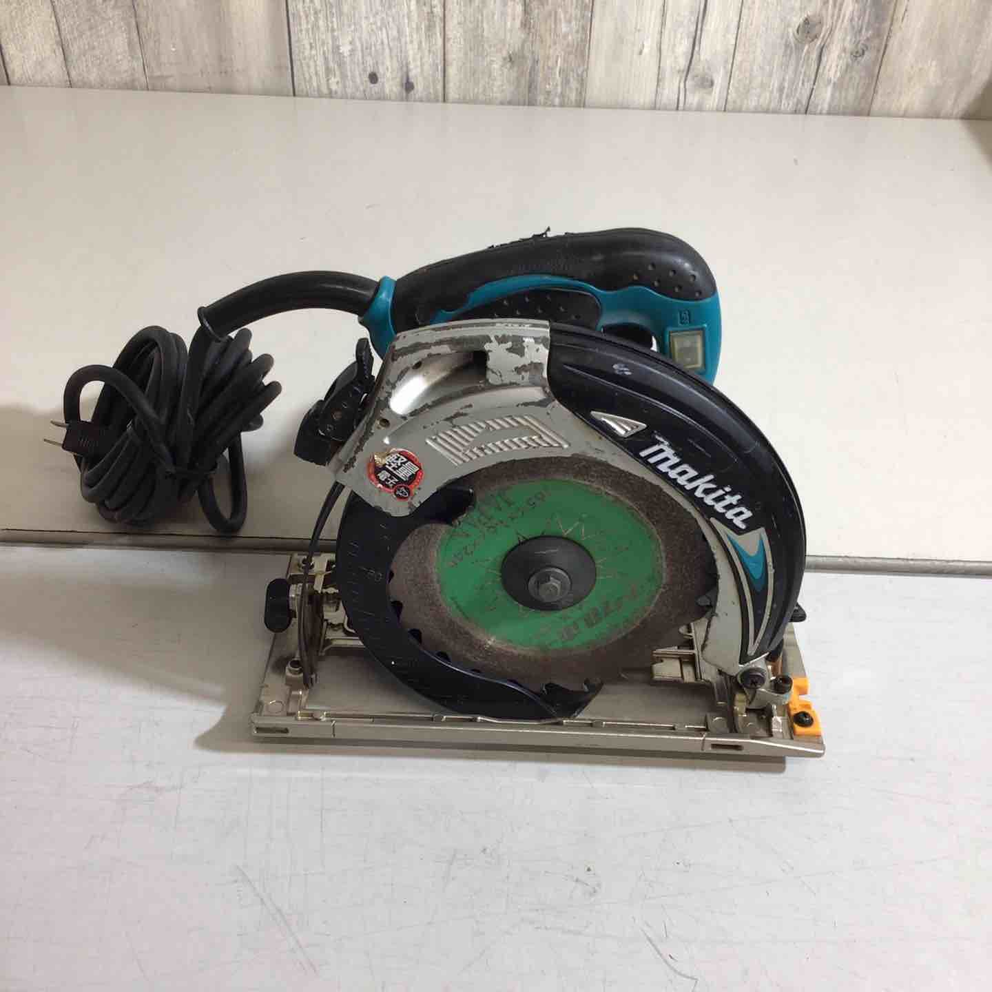 マキタ makita 190mm電子造作精密丸ノコ 5817CBA 戸田店