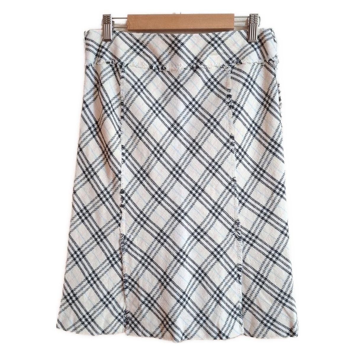 Burberry Blue Label バーバリーブルーレーベル スカート サイズ38 M レディース - アイボリー×黒 ひざ丈 チェック柄