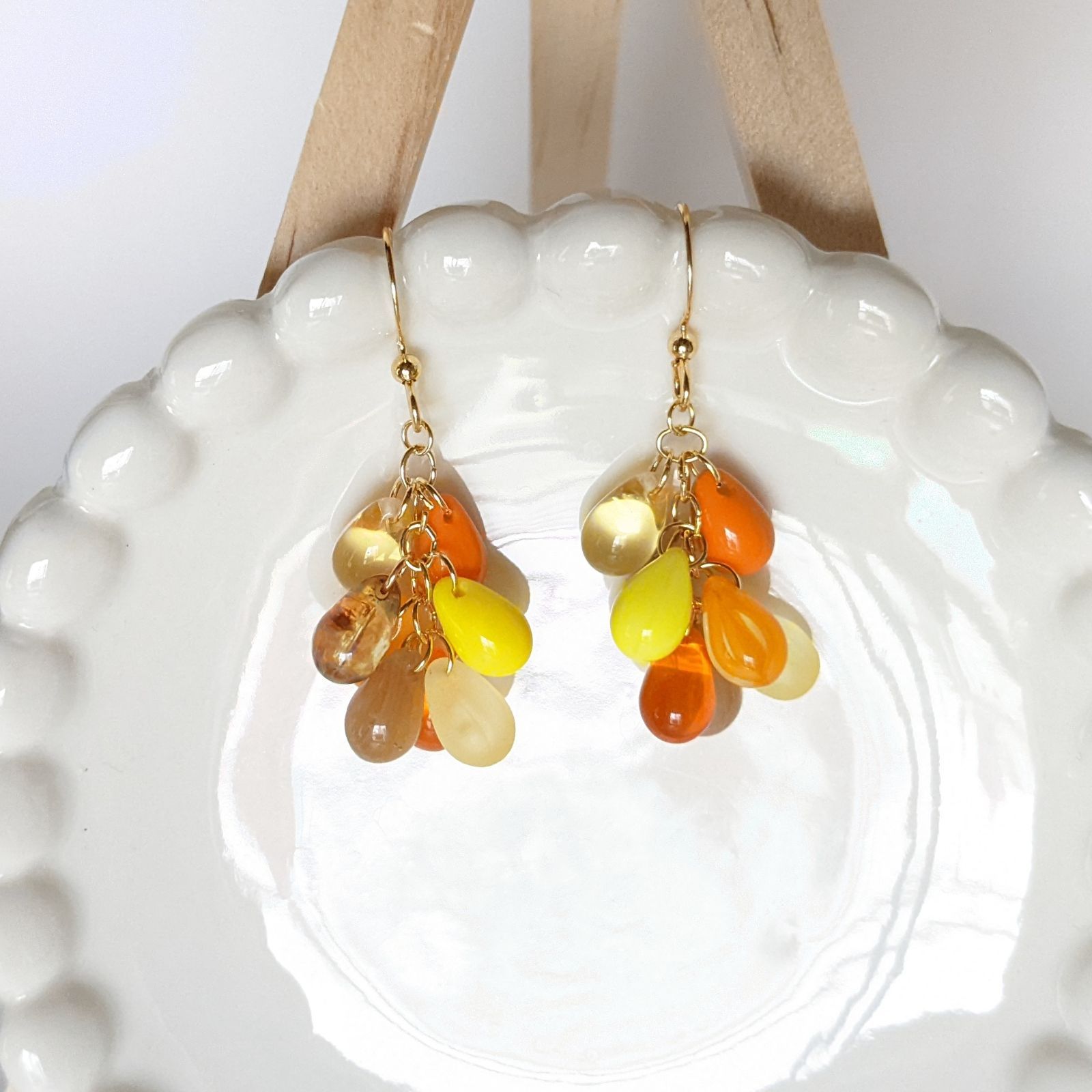 No.21 オレンジ系 ドロップビーズのピアス ハンドメイド No.21 オレンジ系 ドロップビーズのピアス ハンドメイド