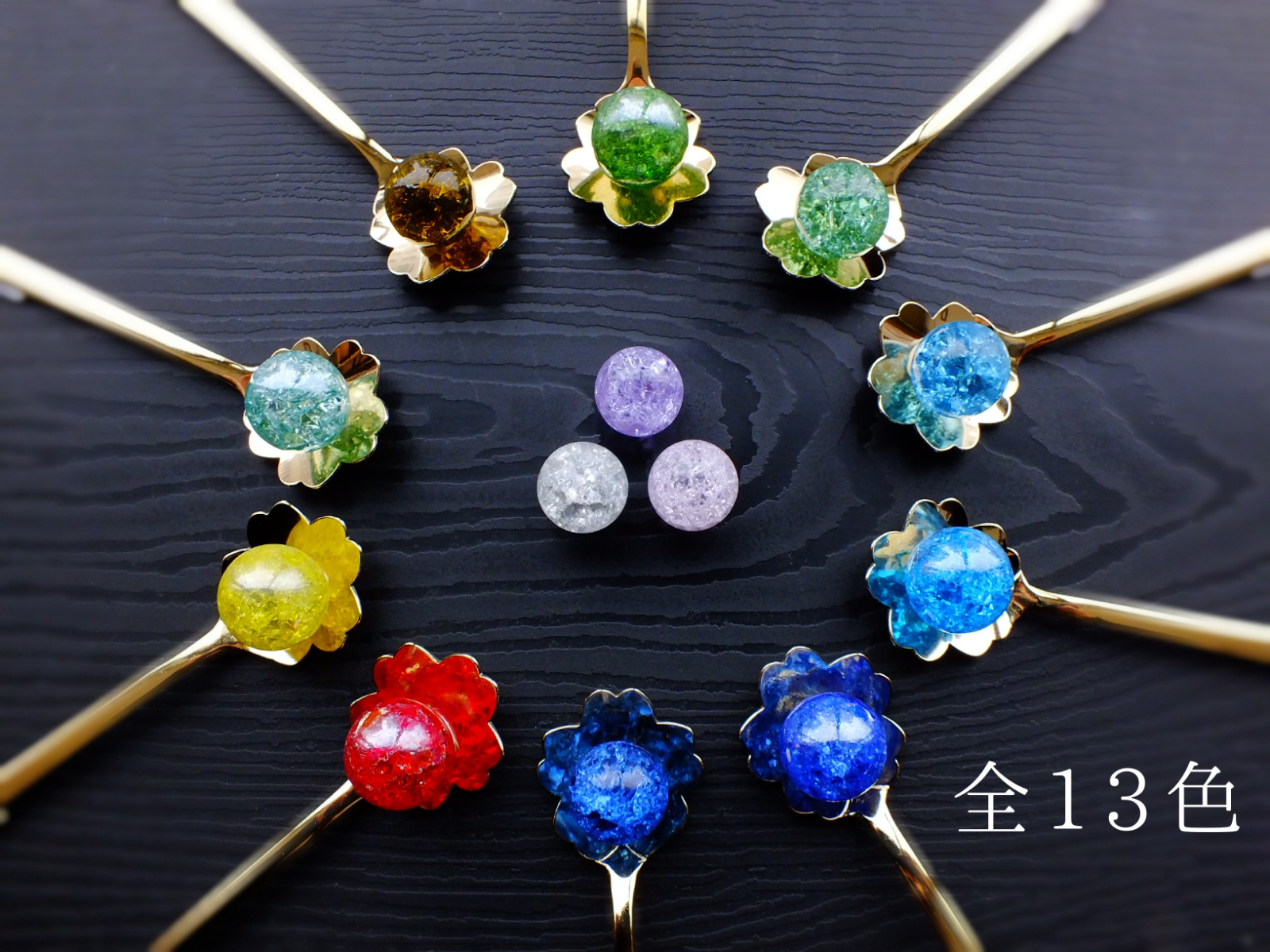 メルカリshops クラックビー玉ネックレス 薄荷色