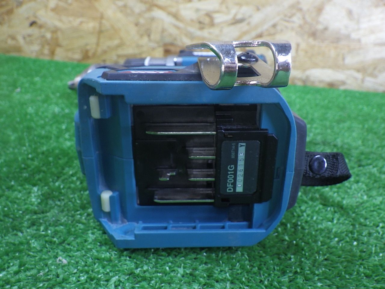 止まり際ギア音