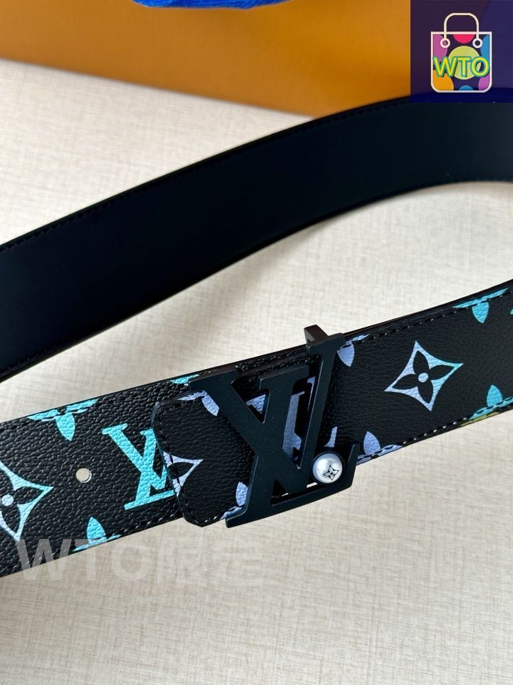 今日特価】Louis Vuitton Initiales ルイヴィトン イニシャルズ