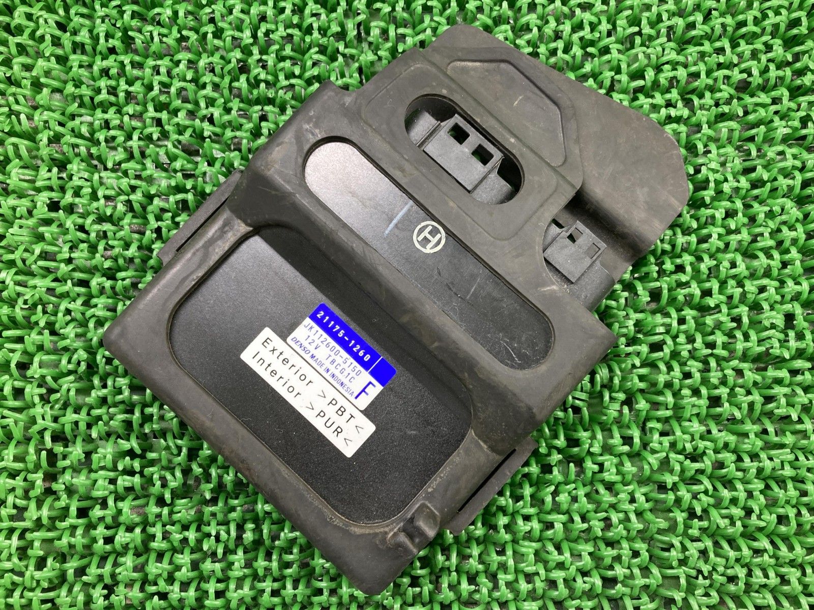 NINJA250 ECU カワサキ 純正 中古 バイク 部品 EX250 ニンジャ コントロールユニット 機能的問題なし 品薄 車検 Genuine 18 NINJA250 ECU カワサキ 純正 バイク 部品 EX250 ニンジャ コントロール