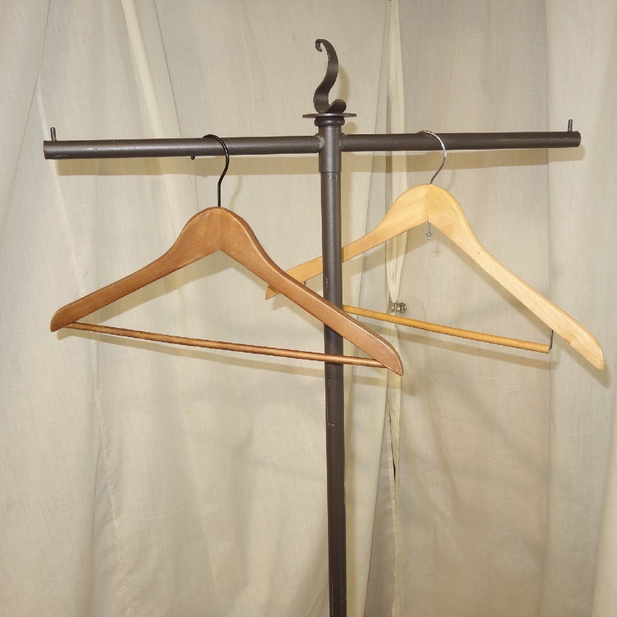 ハンガーラック M51