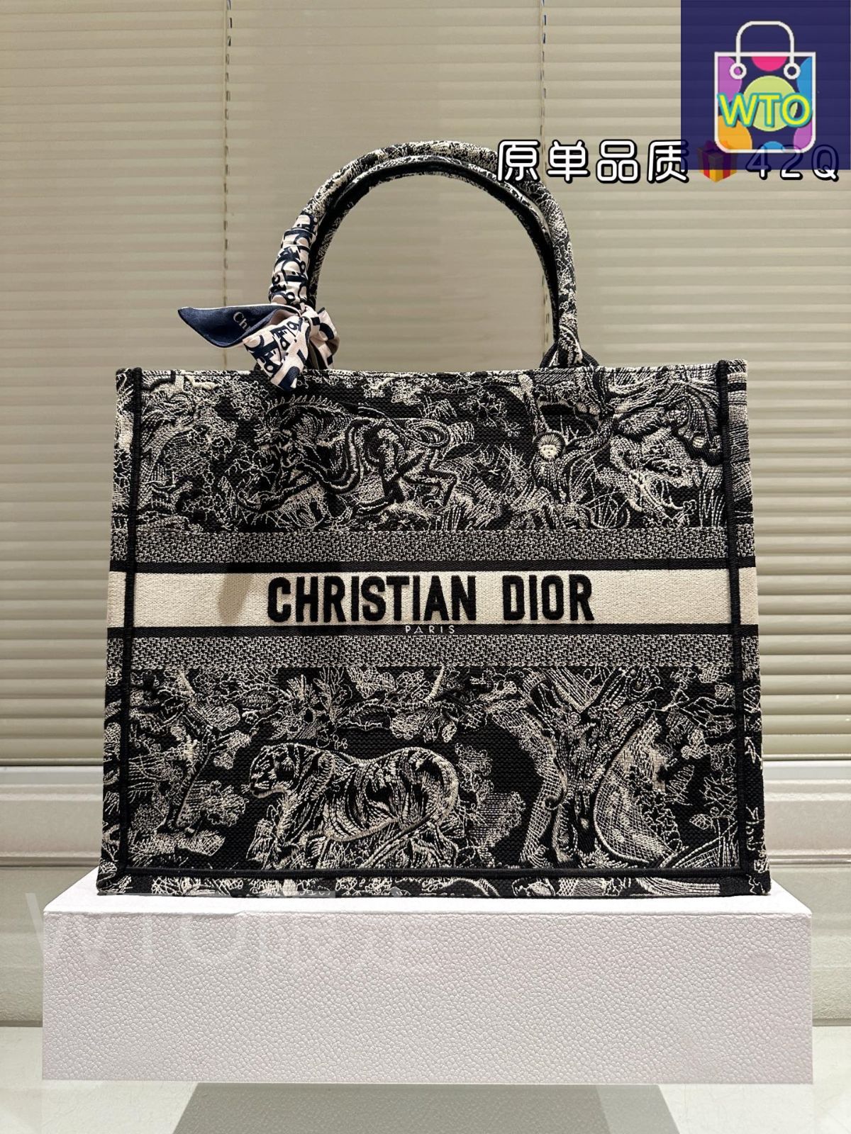 立体刺繍が特徴的な高品質デザイン